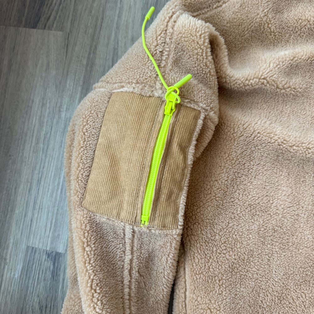 Urban Outfitters Women’s Tan Fleece Jacket with Neon Accents Size Small - Picture 3 of 9